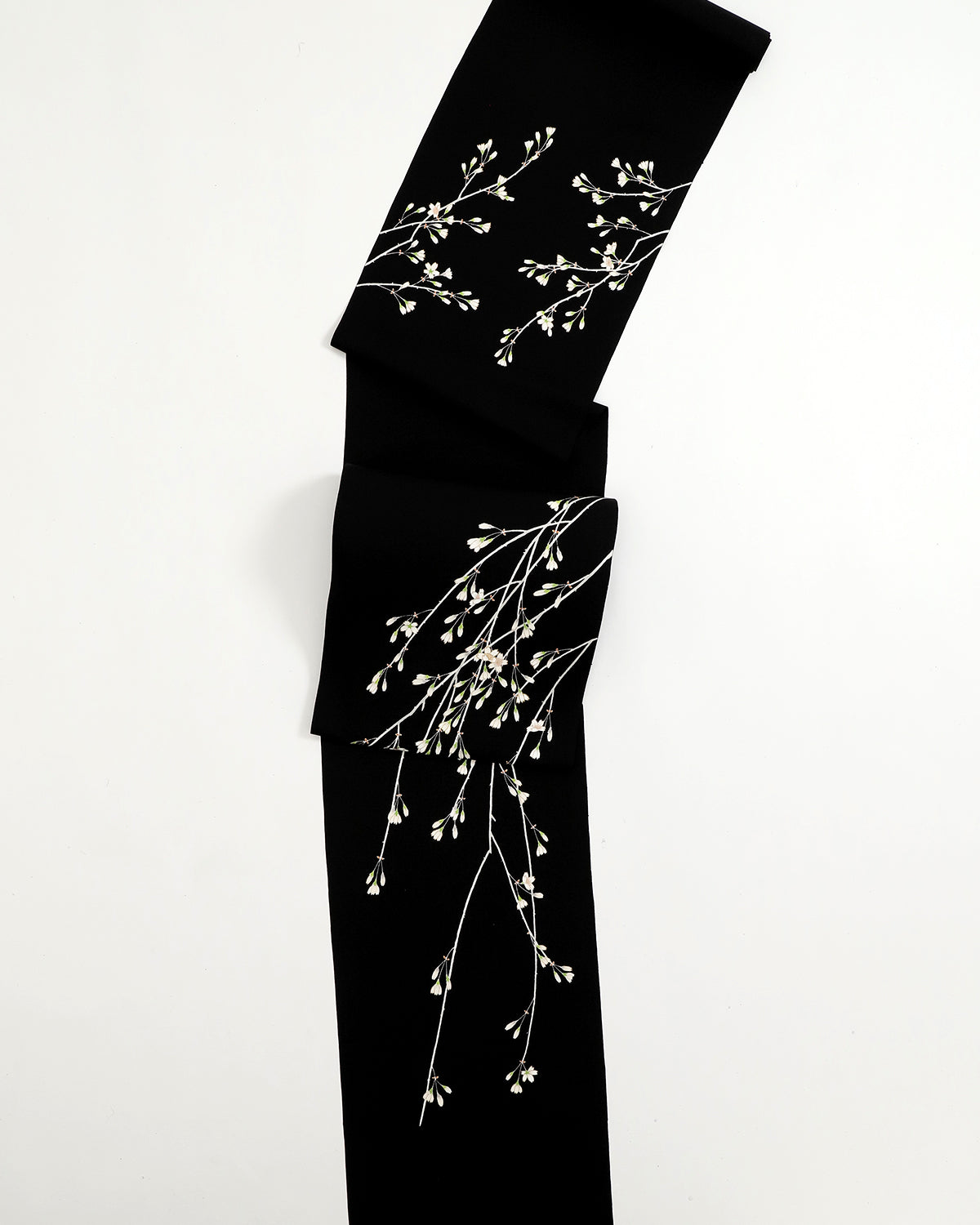 工芸染匠成謙塩瀬本友禅染名古屋帯枝垂れ桜 – EMON