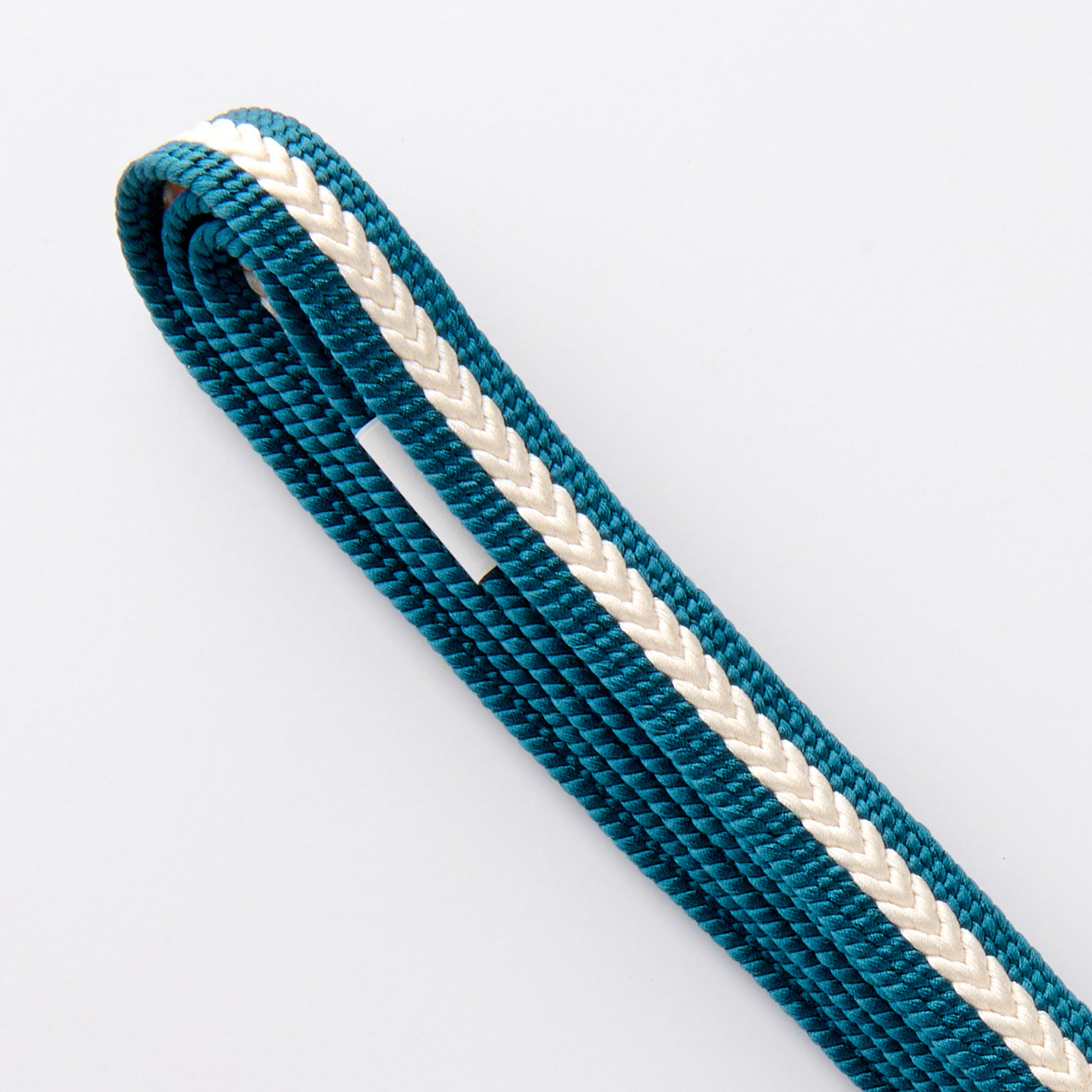 2024_0359-4_4100x.jpg?v=1756654224