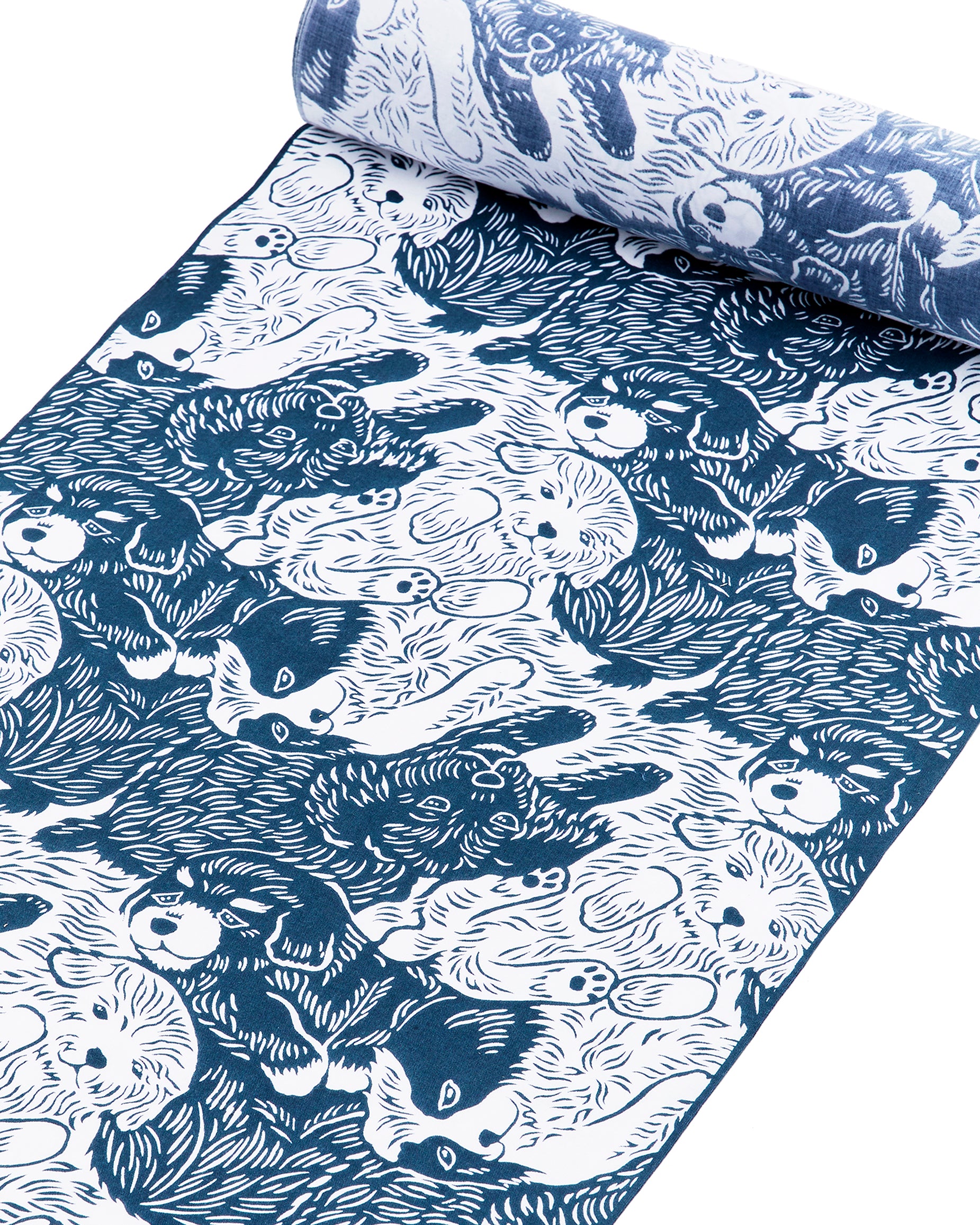 浴衣「犬図 Dog Dog Dog」 – EMON