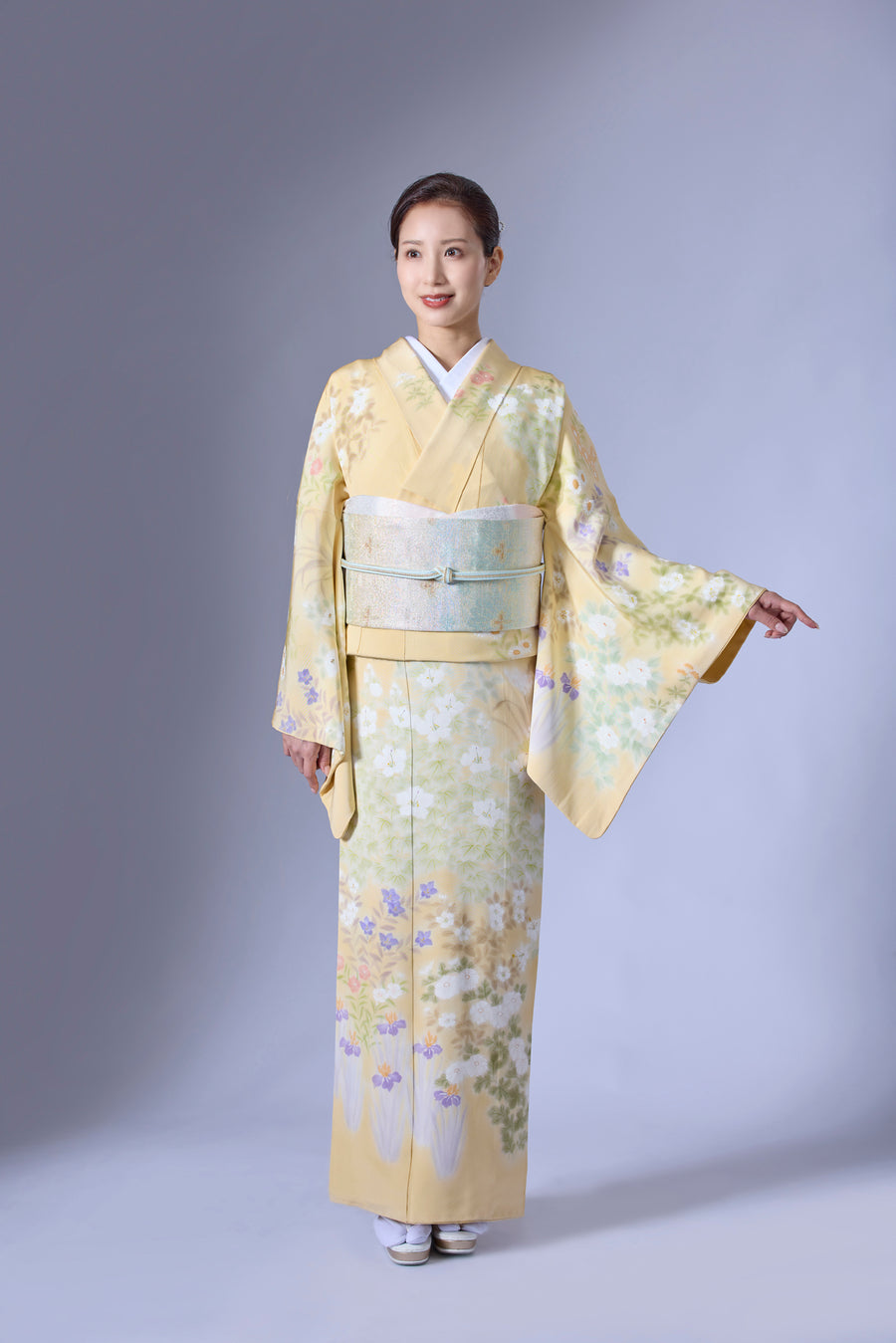 四季草花図 / 訪問着