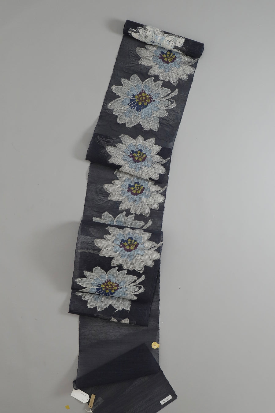 帯屋捨松 夏八寸名古屋帯 涼花文 – EMON