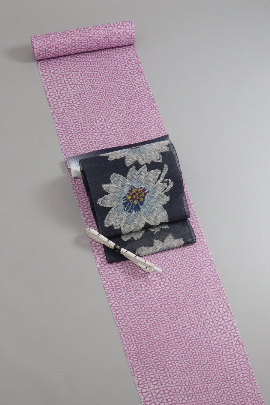 帯屋捨松 夏八寸名古屋帯 涼花文 – EMON