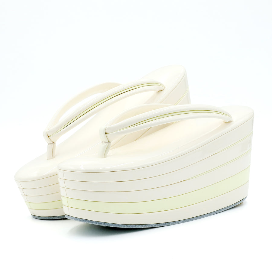 アゲ草履 5分5枚<br>鳥の子色×クリーム<br>（Mサイズ）