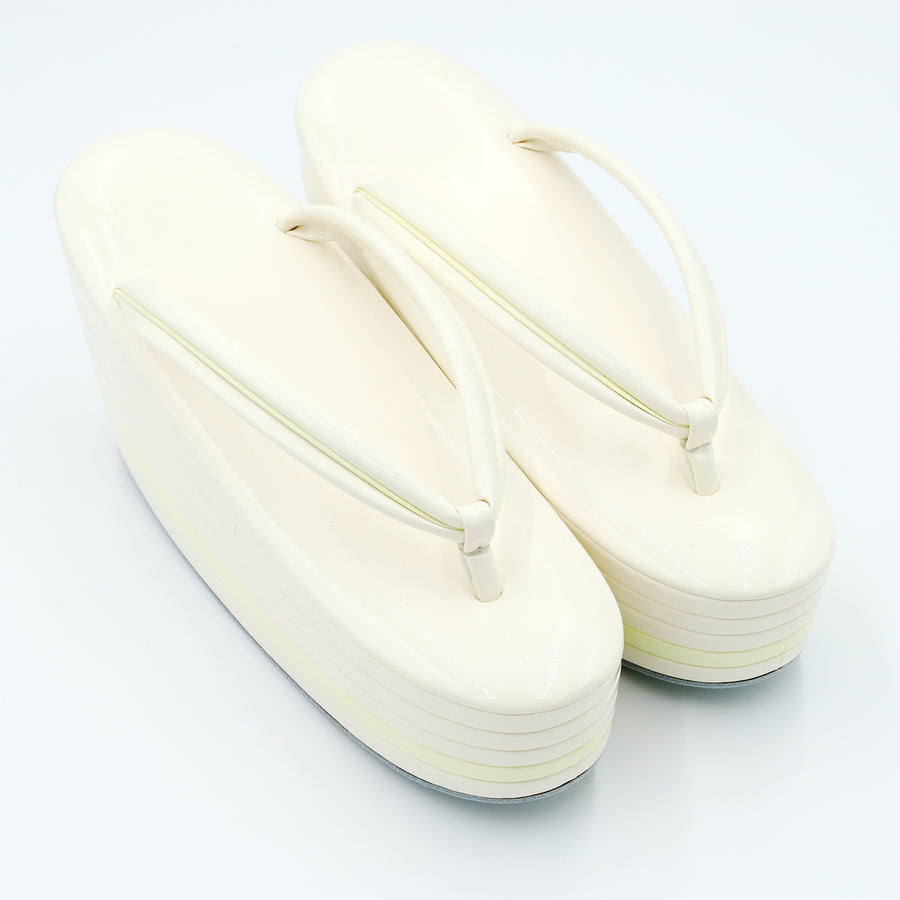 アゲ草履 5分5枚<br>鳥の子色×クリーム<br>（Mサイズ）