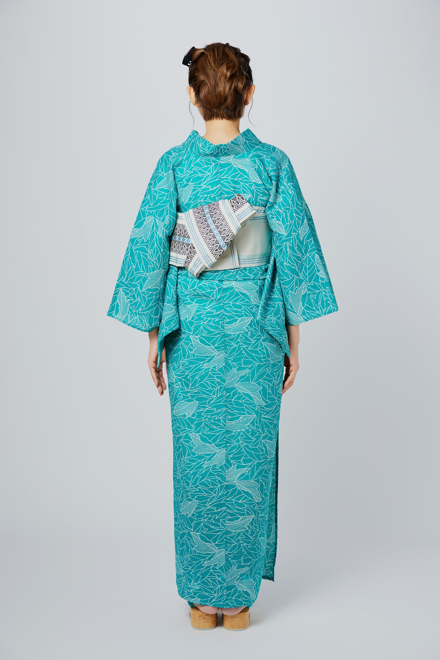 ✿新品未使用　綿麻浴衣　ターコイズブルー　高級浴衣　碧色　牡丹　夏着物 ラスト2枚】✿新品未使用 綿麻浴衣 ターコイズブルー 人気浴衣