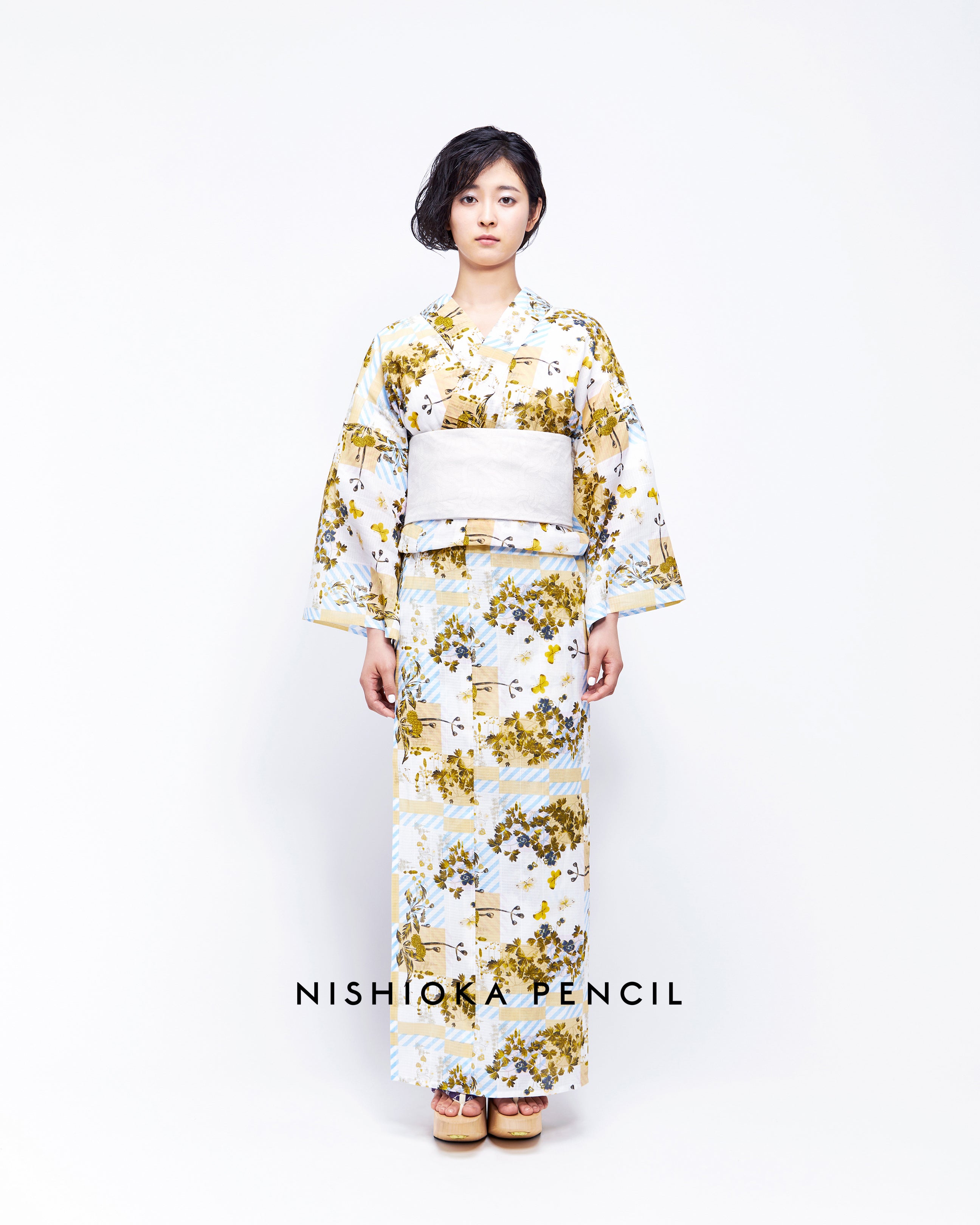 浴衣「春秋草木図 SPRING & AUTUMN PLANTS」 – EMON