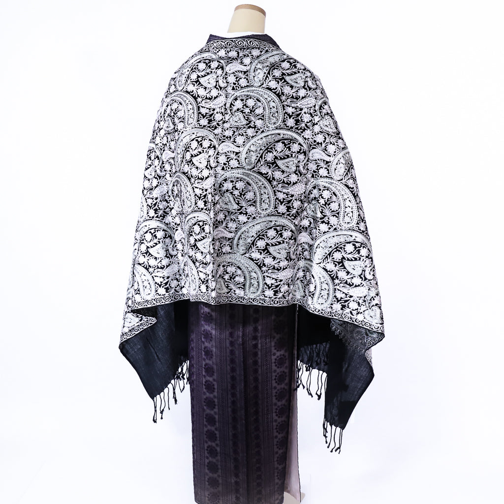 カシミール総刺繍ストール★未使用★大判★エンブロイダリー★花唐草模様★御召茶色 カシミール総刺繍ストール☆未使用☆大判☆エンブロイダリー☆花