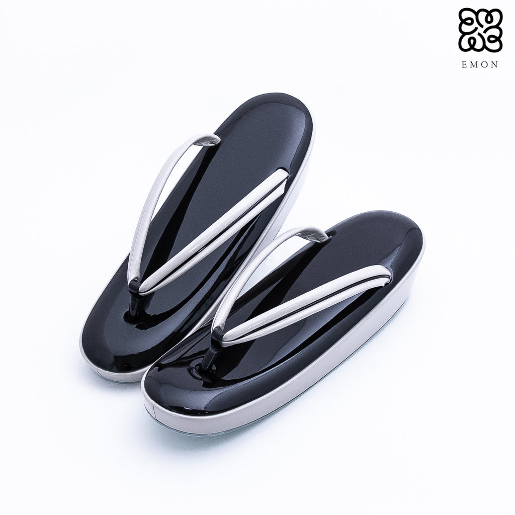 未使用 草履 京都【伊と忠】 逸品 おしゃれ 黒 401-7 （高級品◇メンズ 